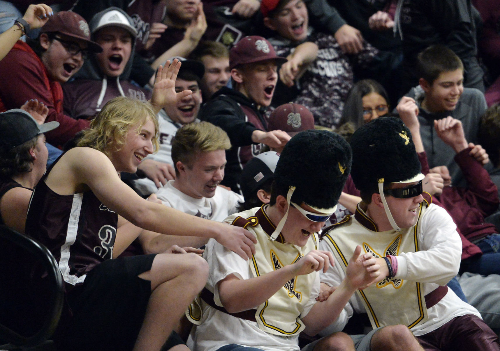 BASKETBALL CENTRAL FANS CELEBRATE